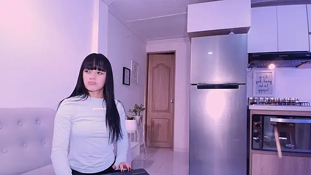 دردشة DannaHyde الجنسية المباشرة