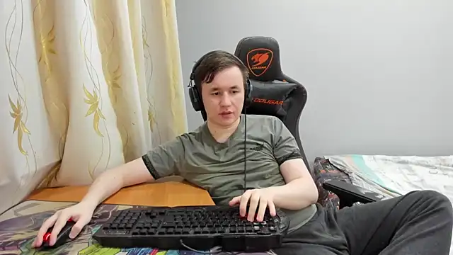 Онлайн чат XXX iliaskrislove