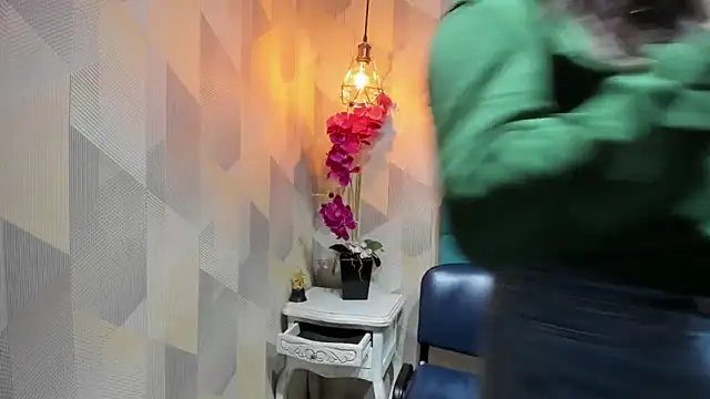 LindaBreeS 라이브 XXX 채팅