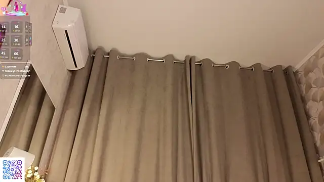 Živý XXX chat DaynaMacha