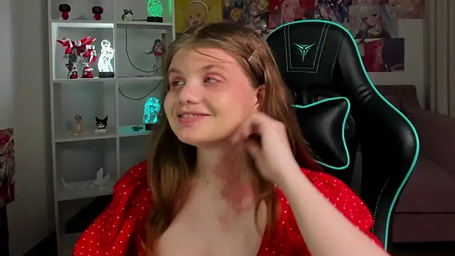ChloeHalses Chat XXX in diretta