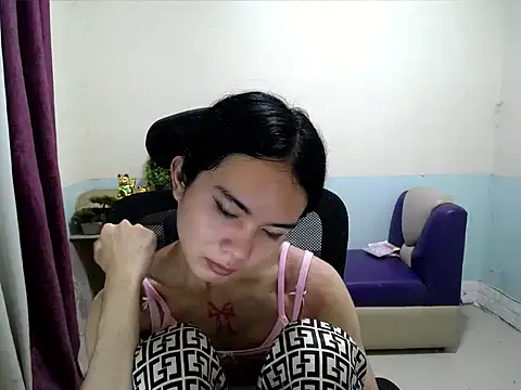 devine_goddess 即時 XXX 聊天