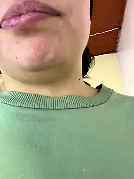 Megan_05_ Chat XXX in diretta