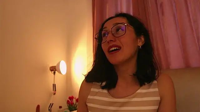 Ginevra_esposito Adlı Modelin Canlı XXX Sohbeti