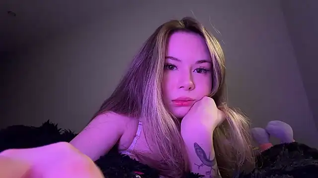 Ryrerris' Live XXX Chat