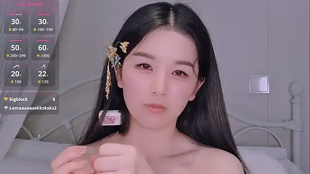 BingLin- Live XXX Chat