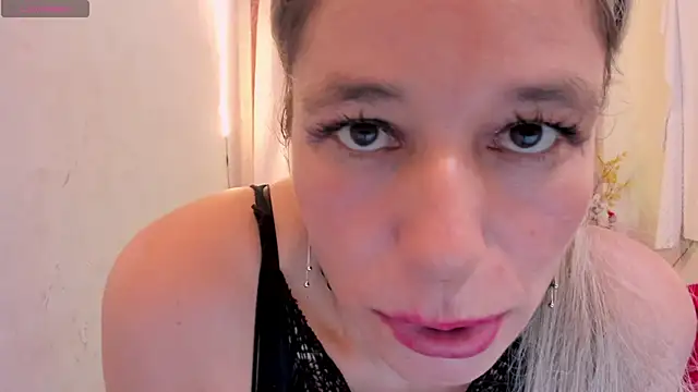XXX chat uživo modela AuroraRojas