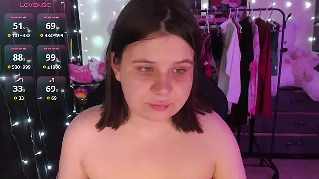 AmyVibess – Naživo XXX chat