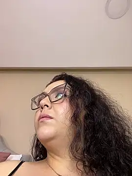 AlmaraRouge's Live XXX Chat