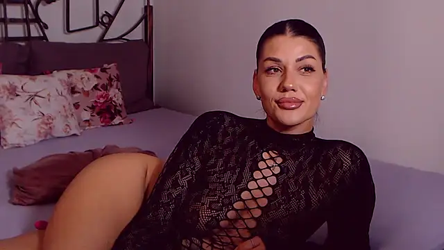 Chat XXX ao vivo de YvonneEverlee