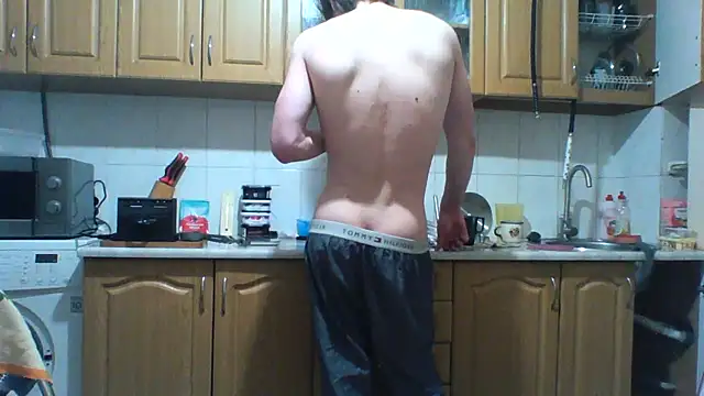 KaelNox Chat XXX in diretta