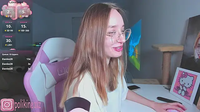 MoonDust Chat XXX live