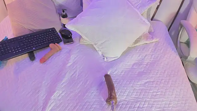 elena_mature 现场XXX聊天