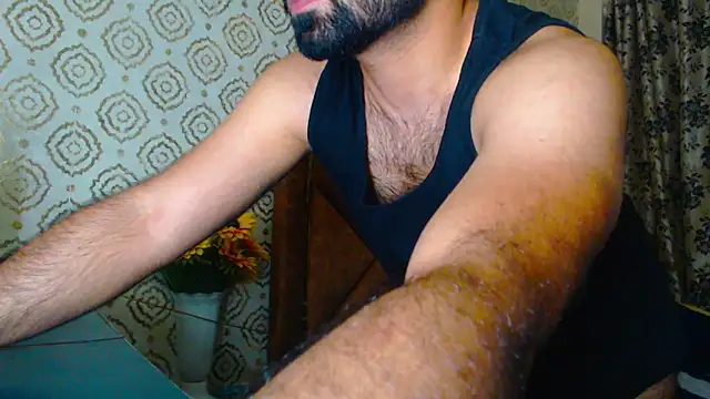 cutebeardi XXX чат на живо