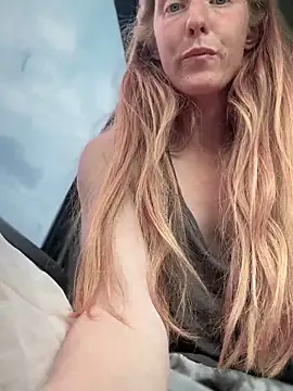 GoldenFlameGoddess Chat XXX live