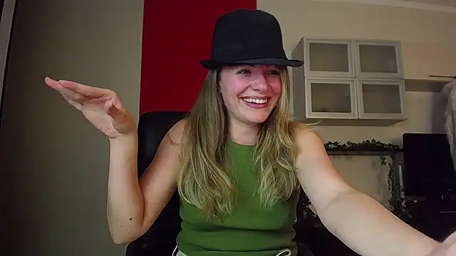 ladysabotage Chat XXX live