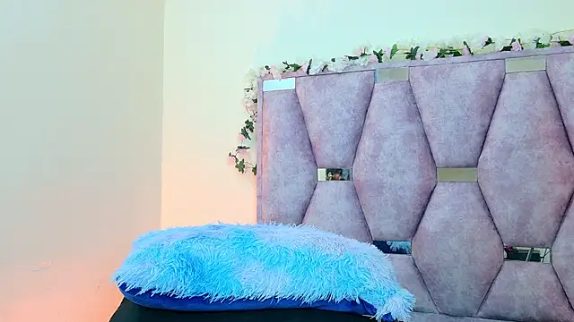 iris_mandarinne_ Chat XXX live