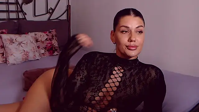 Chatroom XXX en direct de YvonneEverlee