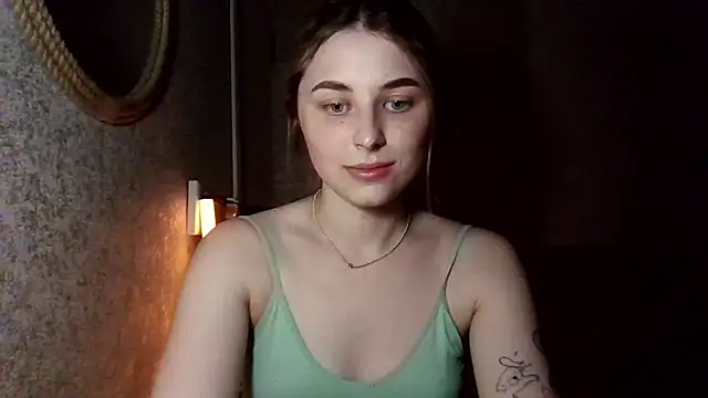 Touch_And_Run Live XXX-chat