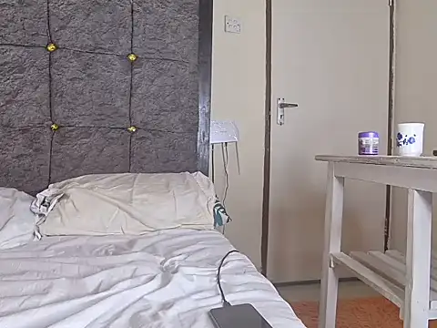 SexiePixie_ XXX чат на живо