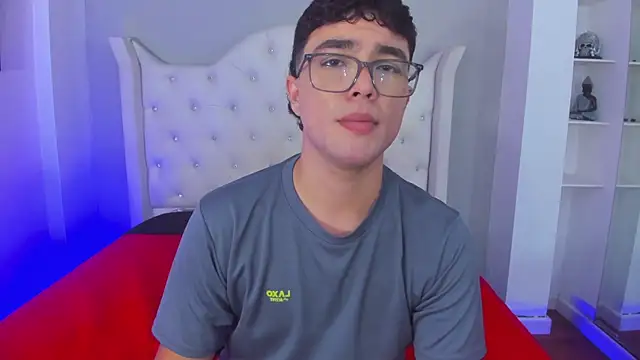 Thiago_Monaco Live XXX Chat
