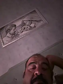 Maury12367 XXX чат на живо