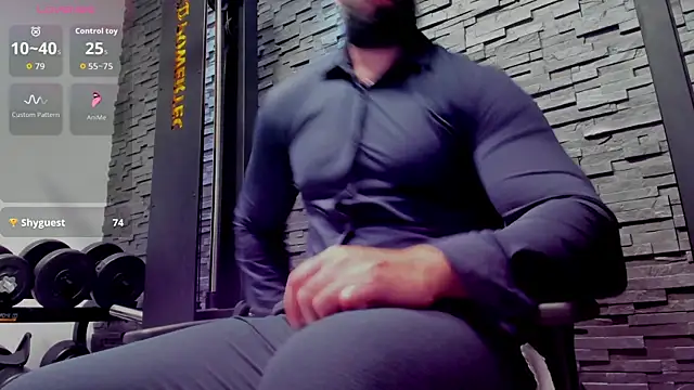 XXX chat uživo modela David_Big_Daddy
