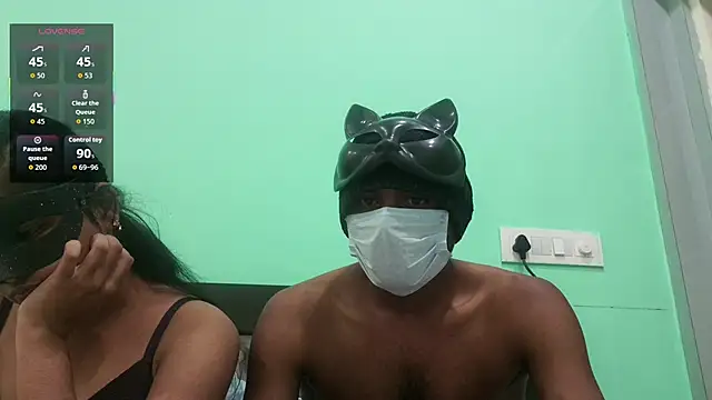 Telugu_PussyCat Adlı Modelin Web Kamerası Şovu