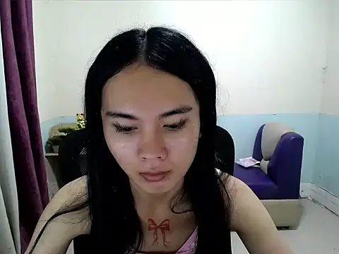 XXX chat uživo modela devine_goddess