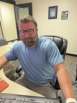 MLangworthy's Live XXX Chat