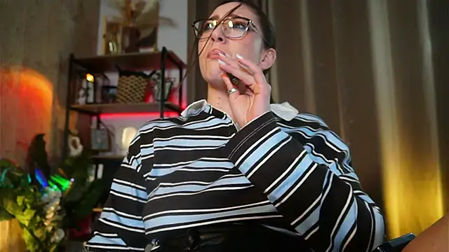 IngAdn – Naživo XXX chat
