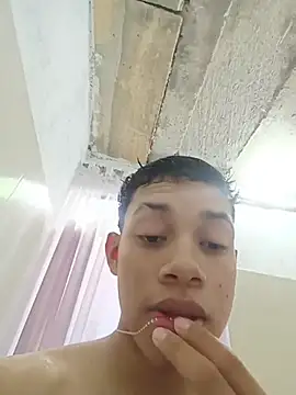 Chat XXX ao vivo de curious_straight_guy