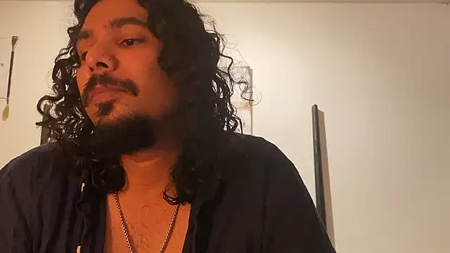 צ'אט XXX בשידור חי של daddyvibes
