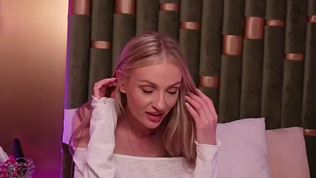 AmeliaAngel Adlı Modelin Canlı XXX Sohbeti