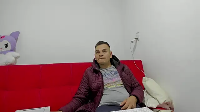 Edwin_Q élő XXX-chatje