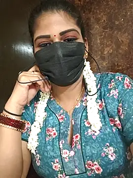 Chat +18 de soundharya_tamil ao vivo