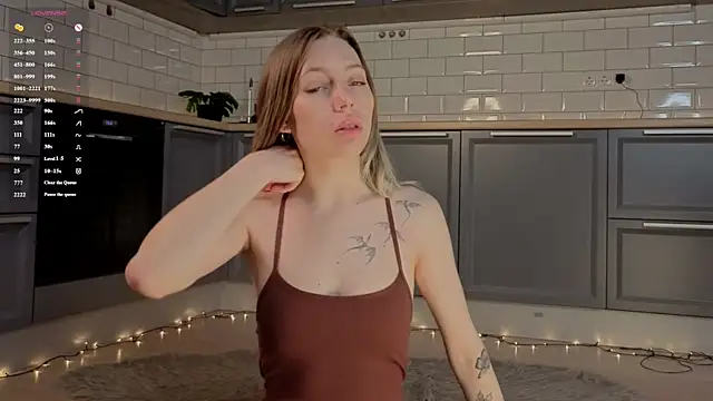 دردشة BlondeKelly الجنسية المباشرة