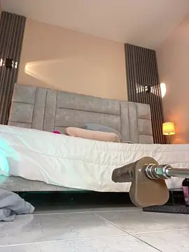 EMILYY_FOXY Live XXX-Chat