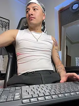 Dereck_Klain Live XXX-Chat