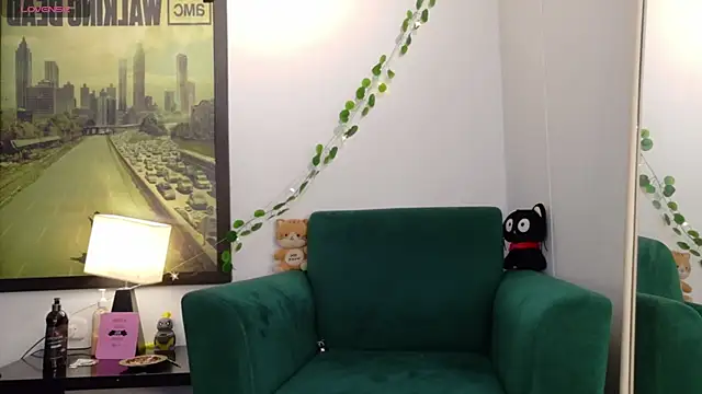 rosse_dredd élő XXX-chatje