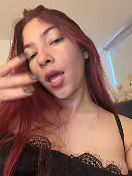 SarahLee__ Live XXX-Chat