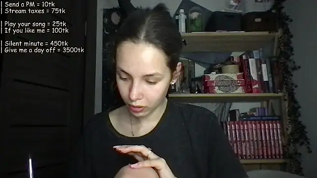 Yuna5343 Chat XXX in diretta