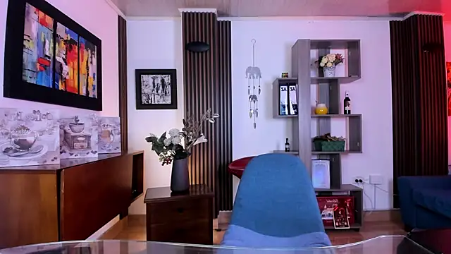 Valentiina_Castillo – Naživo XXX chat