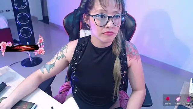 pink-2022 Chat XXX live