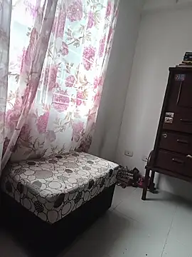 Chat +18 de OshunHoney ao vivo