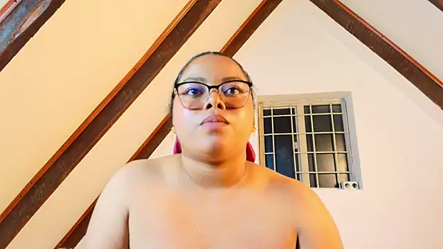 XXX chat uživo modela alanaa_gomezz