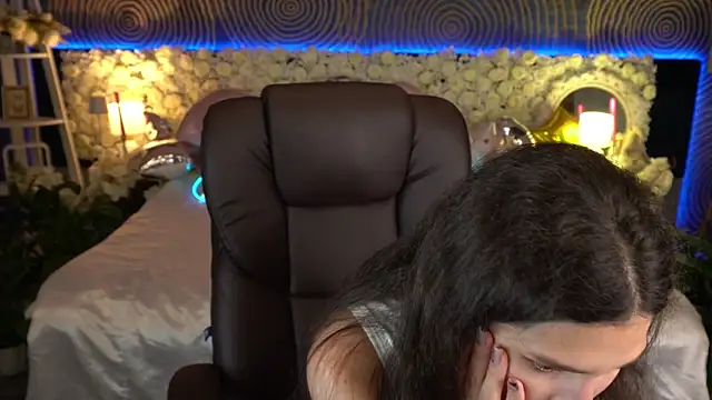 BabyFlowerr Chat XXX in diretta
