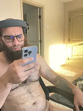 MastaWolfy Chat XXX in diretta