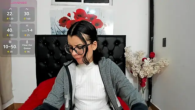 pinky_f00x Chat XXX in diretta
