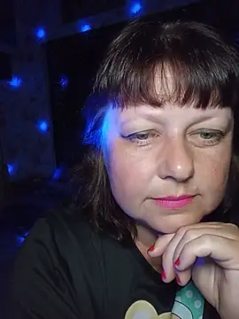 Chat +18 de AuroKaria ao vivo